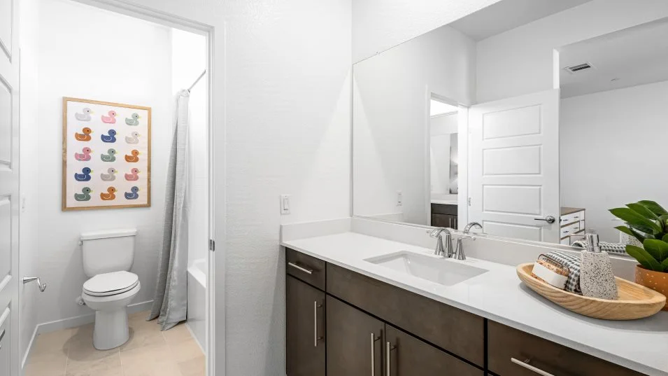 Evan Bathroom 2