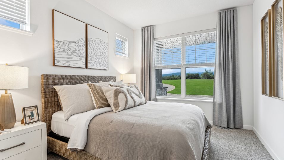 Aster Bedroom 2