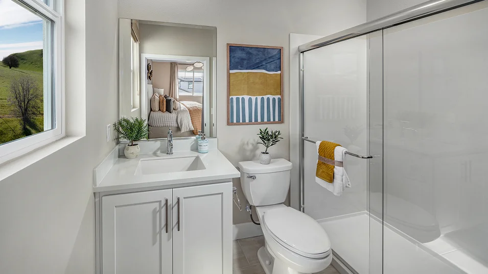 Hawthorn Hills Lagoon Valley Res6 NG Bath F2