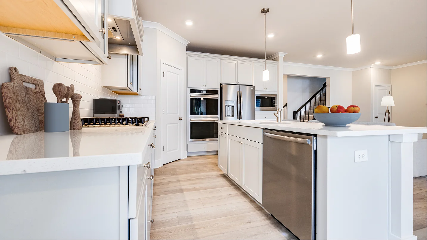 1814 Canton Kitchen 2of2 F1 Base2 081925