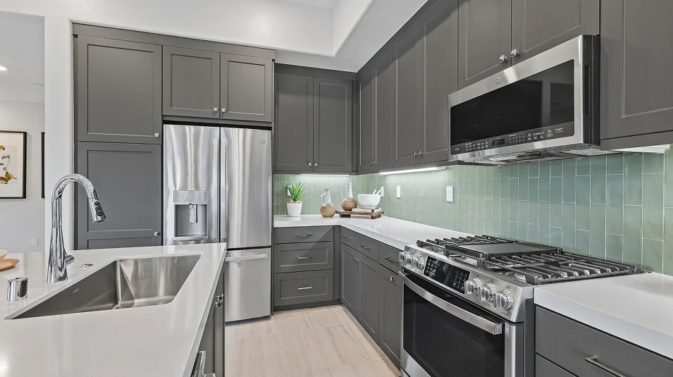 Vista Metro Heights Res3 Kitchen 6of12 F2