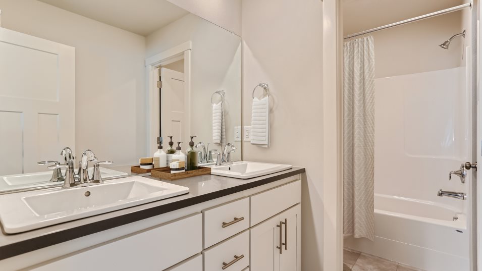 St. John Bathroom 2