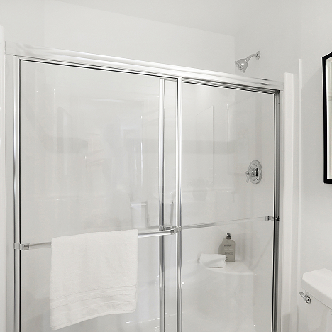 4807 Serenity Owners Bath 3of3 F1
