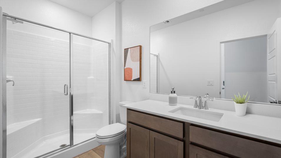 Nora Bathroom 3
