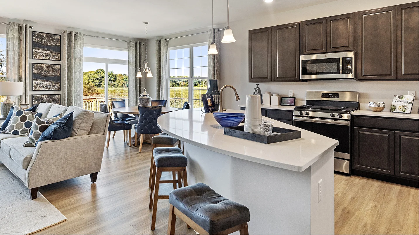 8410 Mesa Verde Kitchen 1of3 F1 062425
