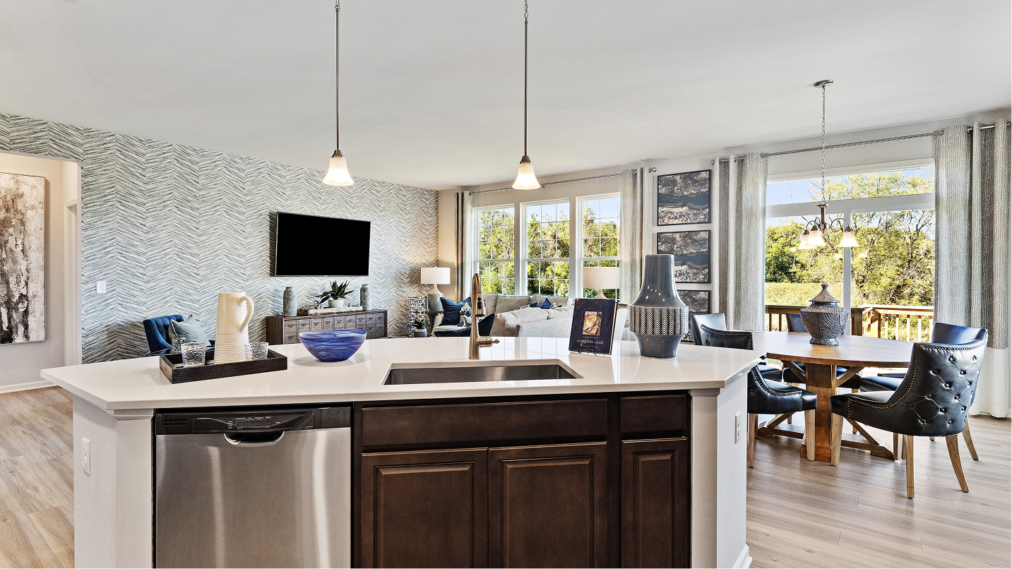 8410 Mesa Verde Kitchen 2of3 F1 062425