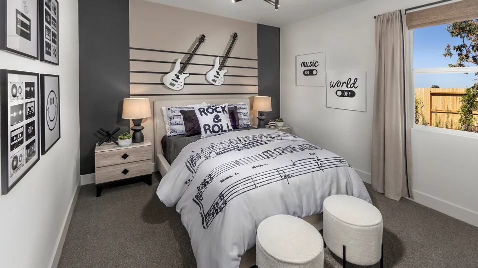 Mezzano Lakeshore Res1 Bed3 F1