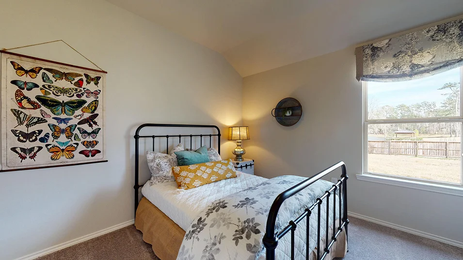 Taylor Core R500 Roselyn Bed2 2of2 F1