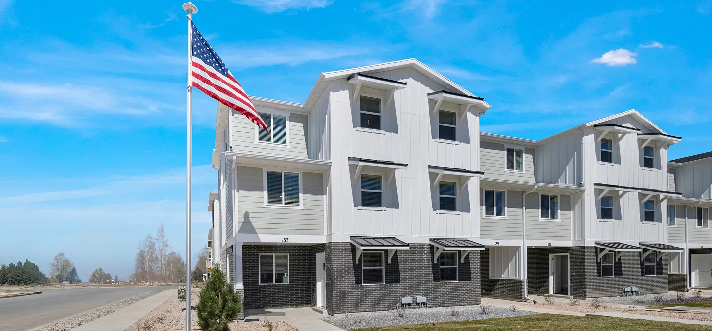 Silver Oaks Pendelton Exterior