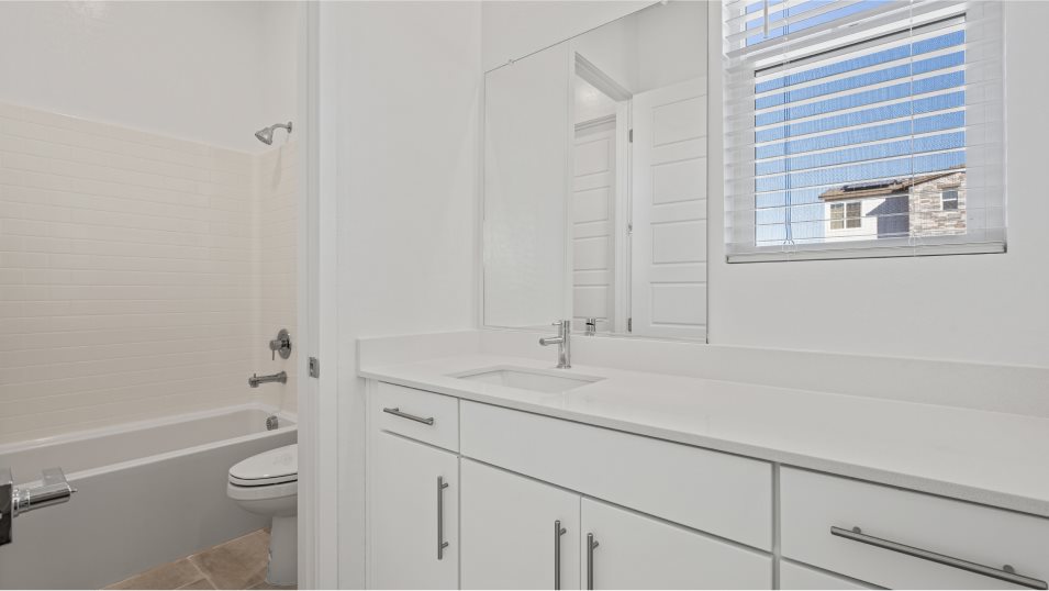 Victoria Bathroom 2