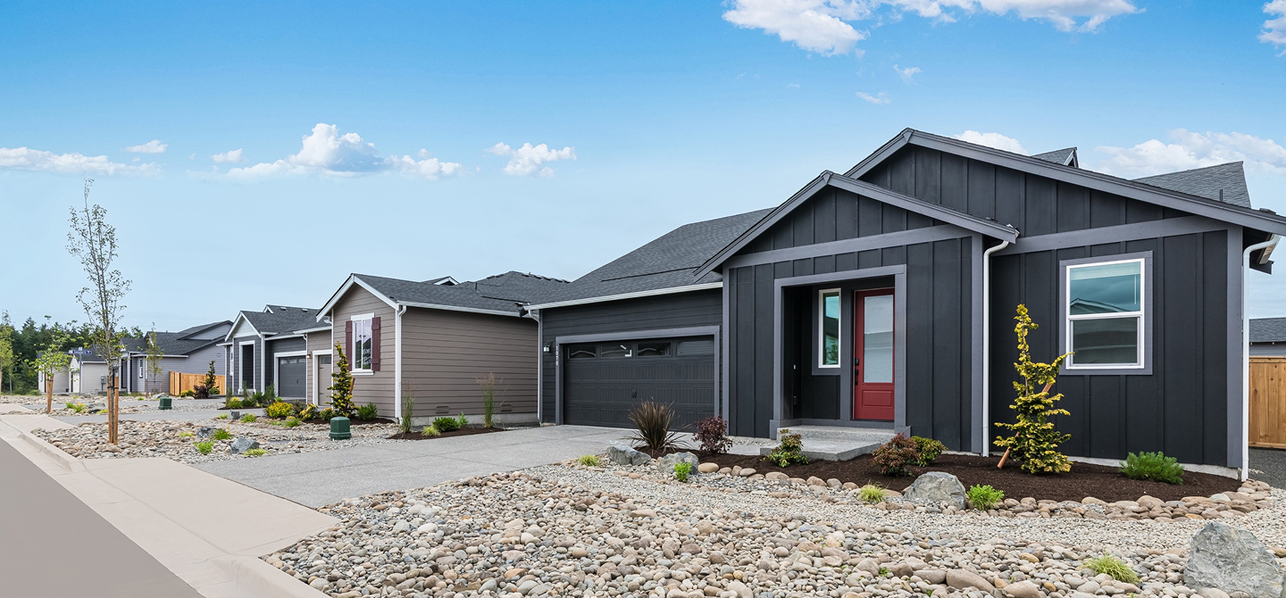 Rolling Hills Streetscape