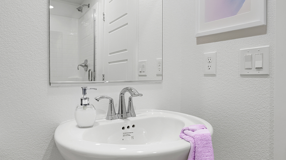 EI Pedestal Sink