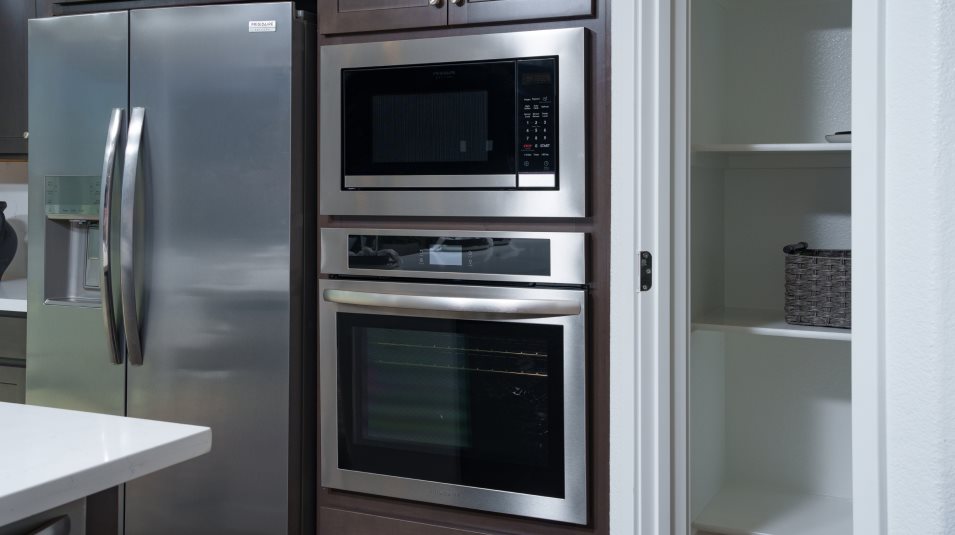 Frigidaire convection built-in wall oven