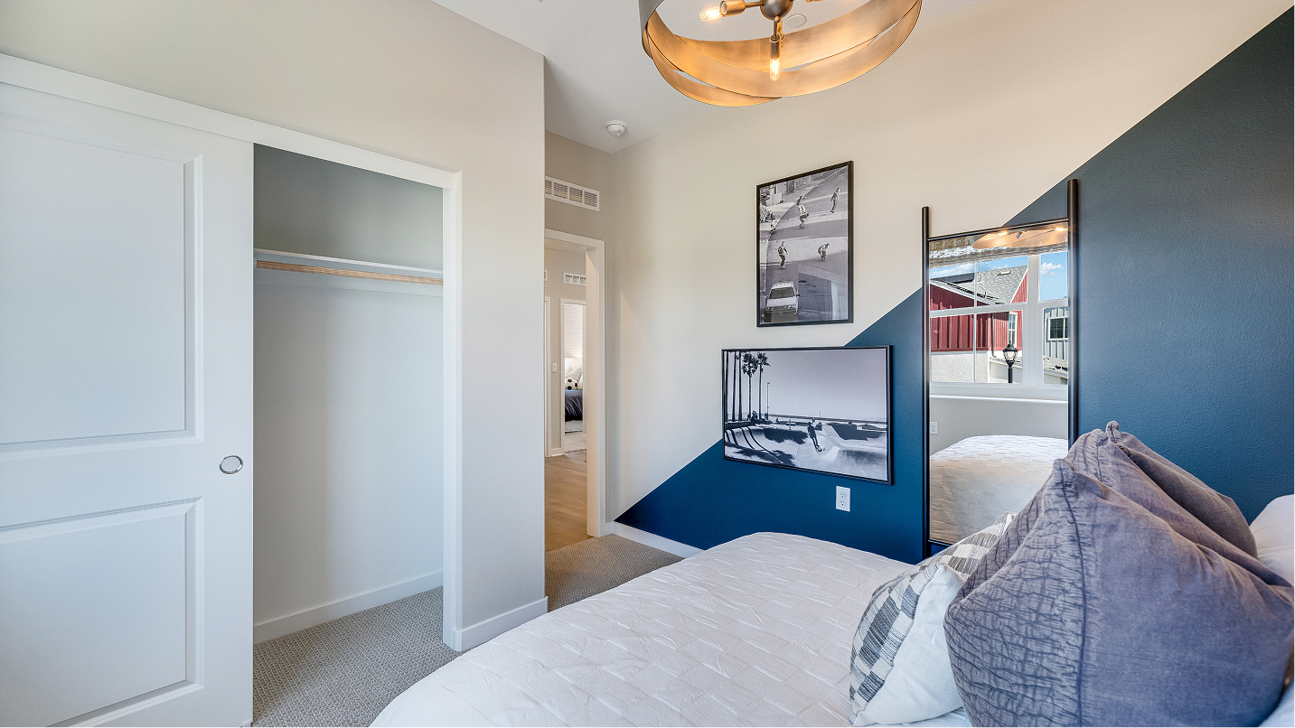 Luxe Nuvo Parkside Res3 Bed2 2of2 F2