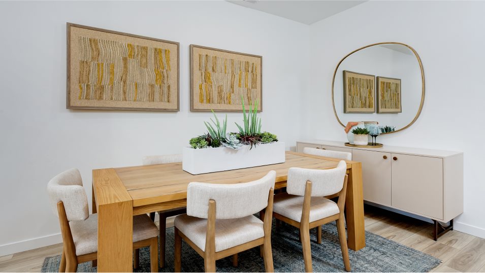Plan 1660 dining room