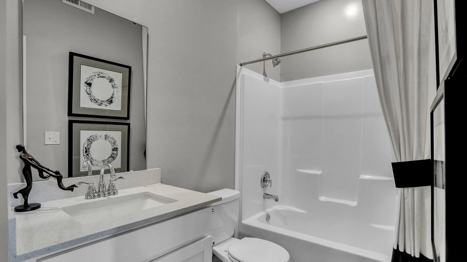 Hampshire Bathroom 3