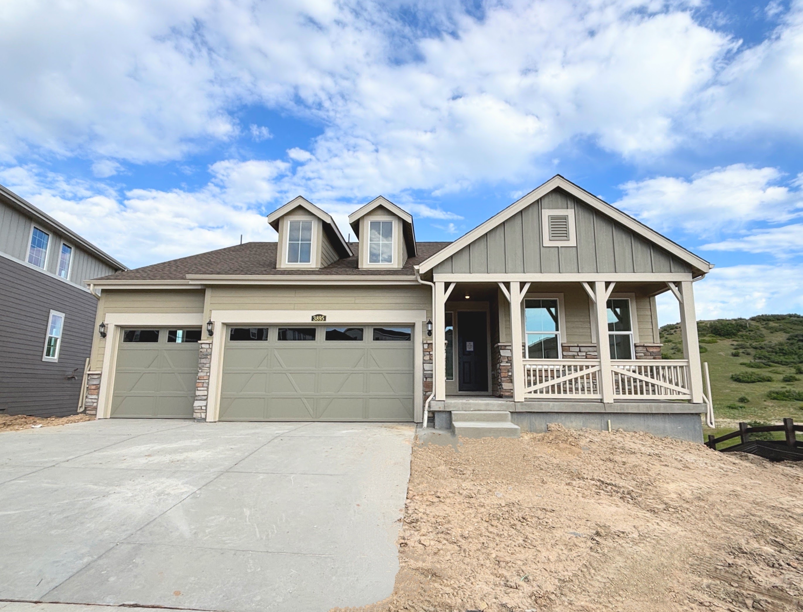 3895 Buttongrass Trl Ext Front