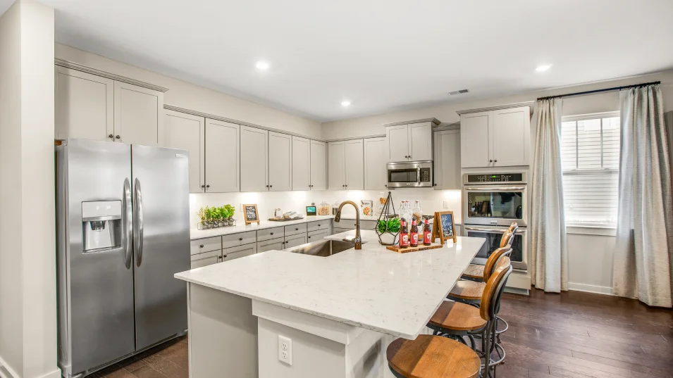 Warner II Kitchen