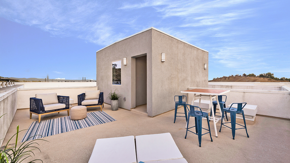 Vista Metro Heights Res2 X Roof Deck 1of5 F4