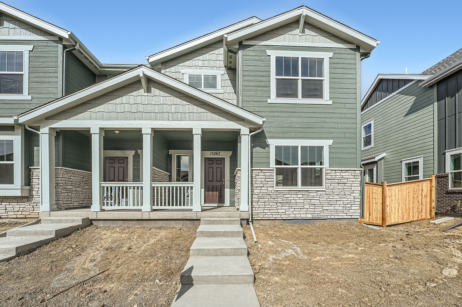 15267 Fillmore St Exterior Front