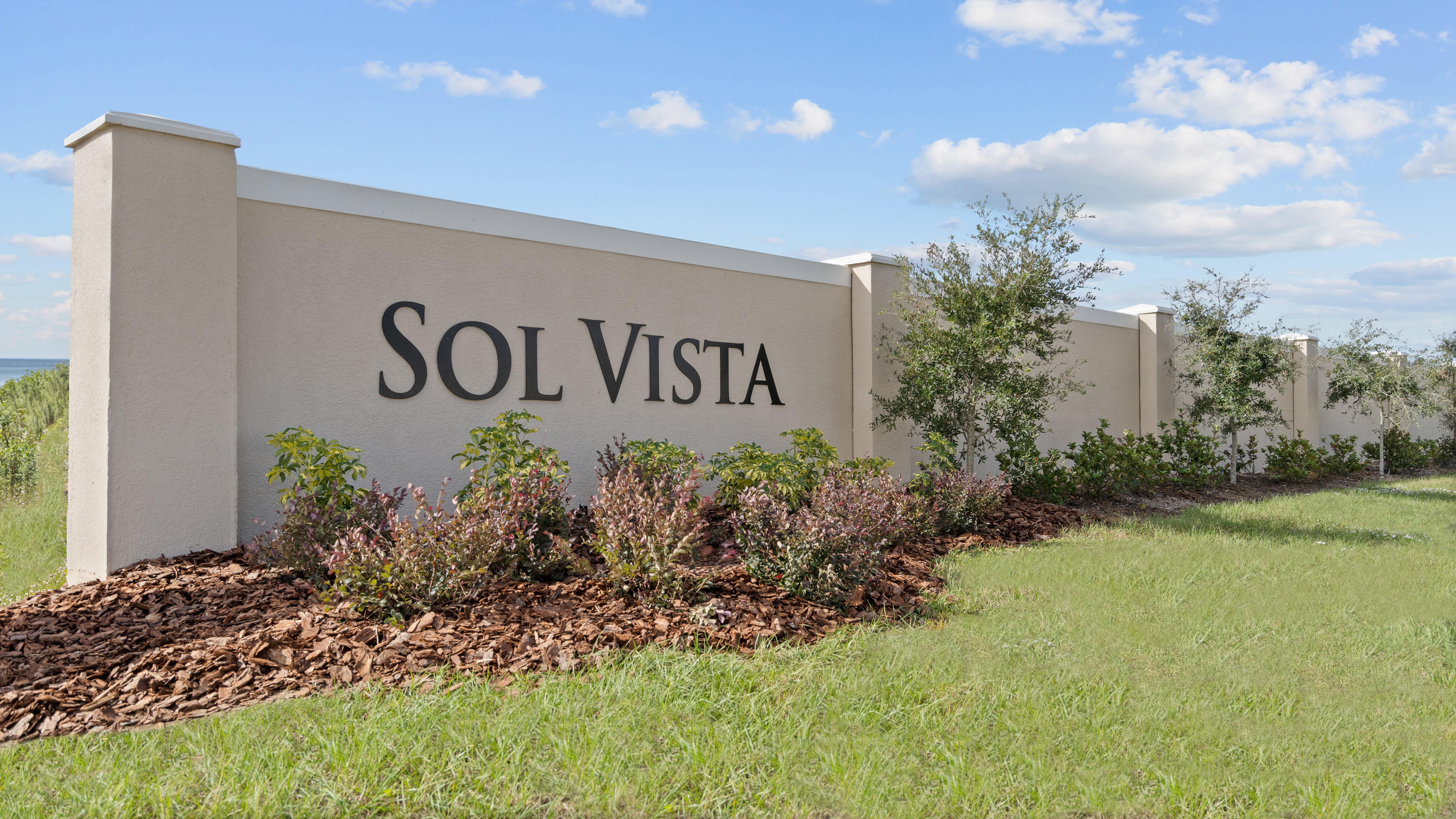 Lennar townhomes in Dundee, FL located in Sol Vista 