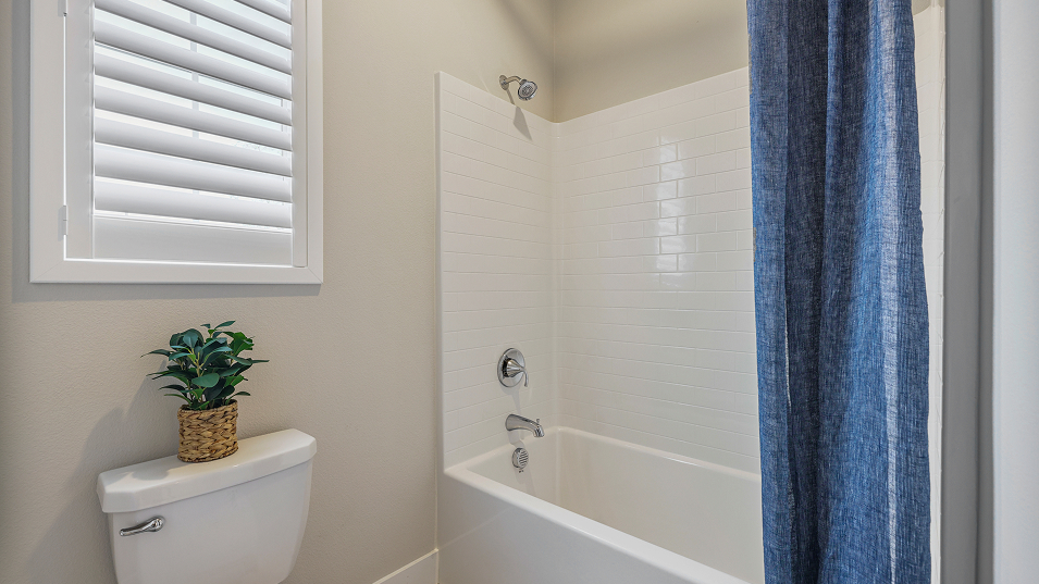 Sella Res2 Bath2 2of2 F2