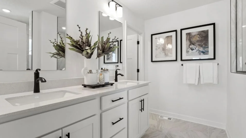 McKinley Owners Bathroom