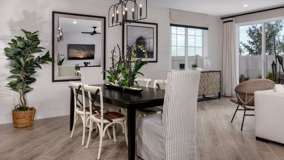 Residence 3 Dining Room