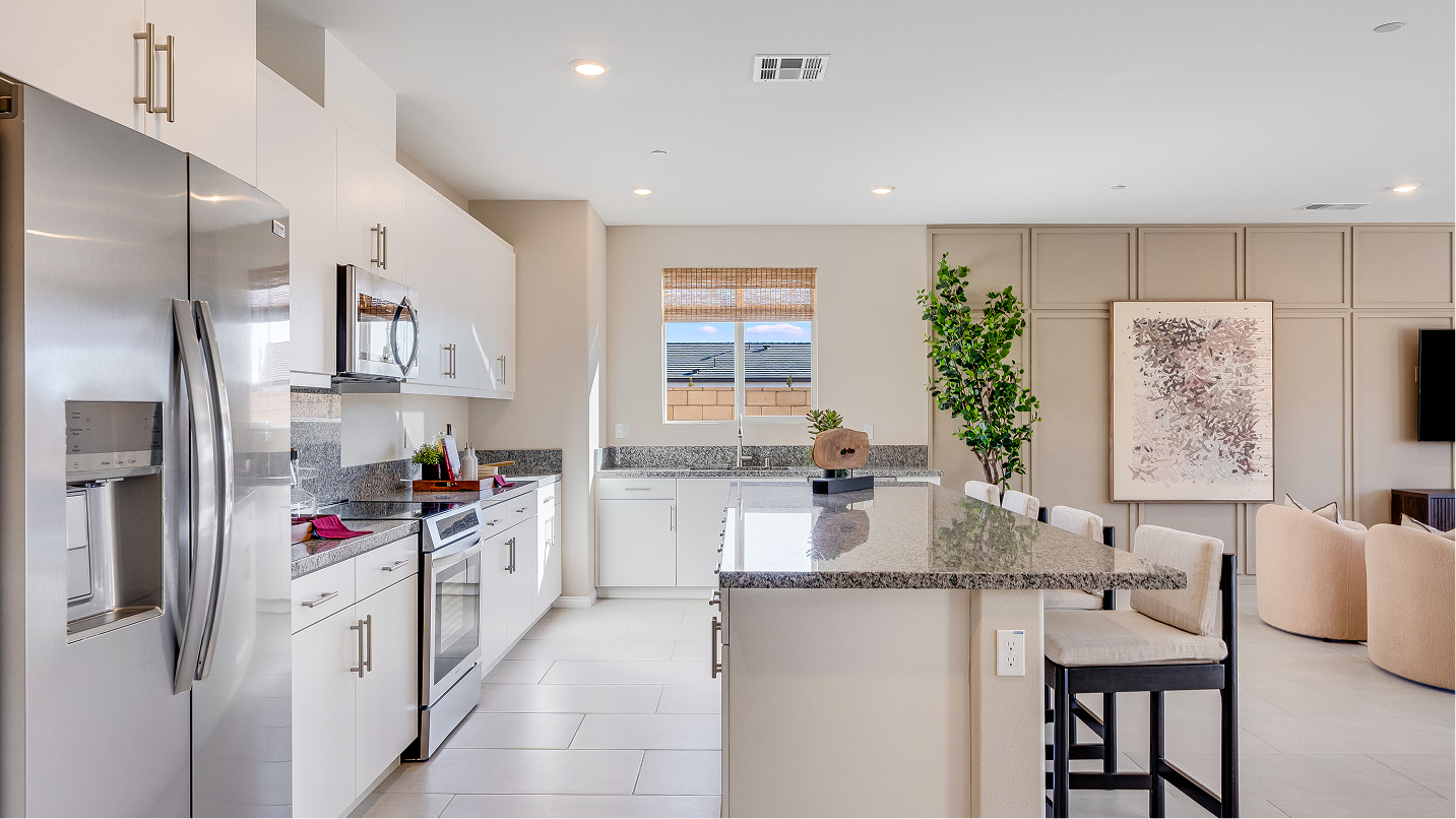 Solaire Desert Star Res2 Kitchen 1of4 F1