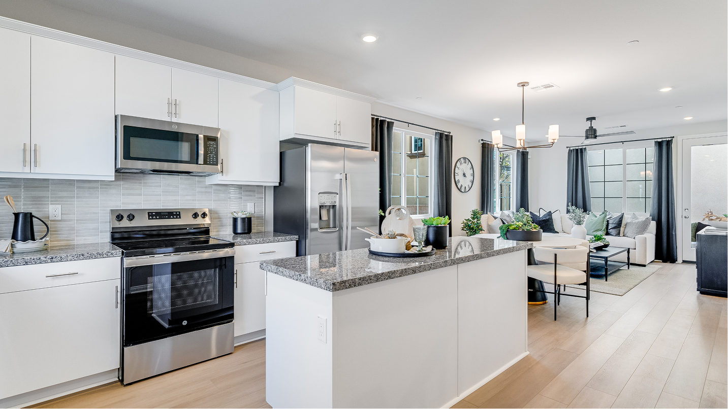 Tailwind Renaissance Res3 Kitchen 1of5 F1