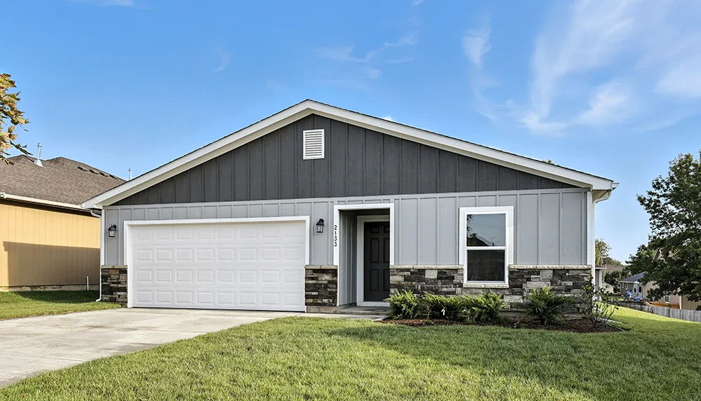 KS Stone Creek 2133 Brook Ridge Cir Tonganoxie Pickett 0006 SKY WEB