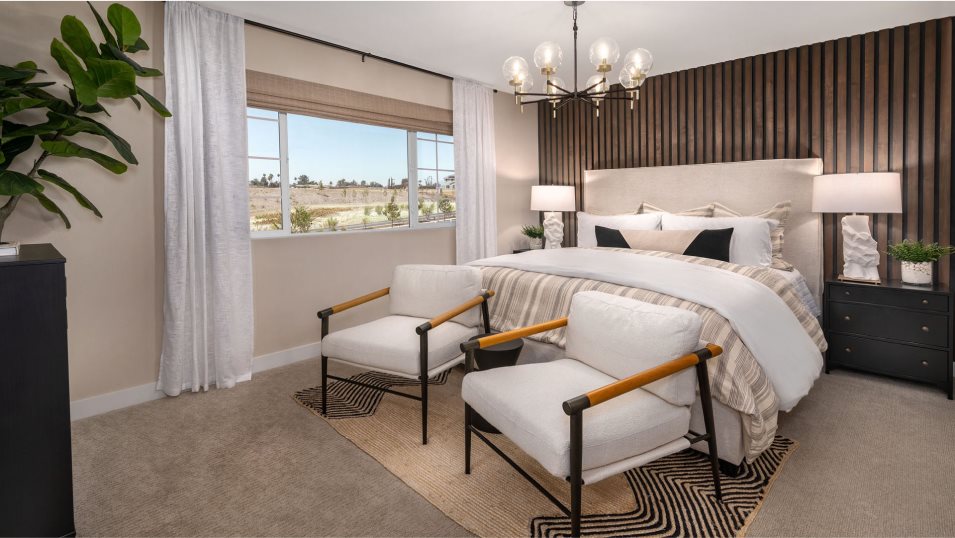 Residence 2 Owner's Suite