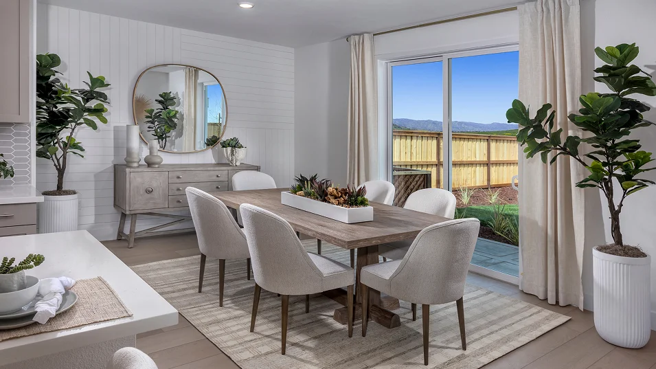 Turano Lakeshore Res4 Dining F1