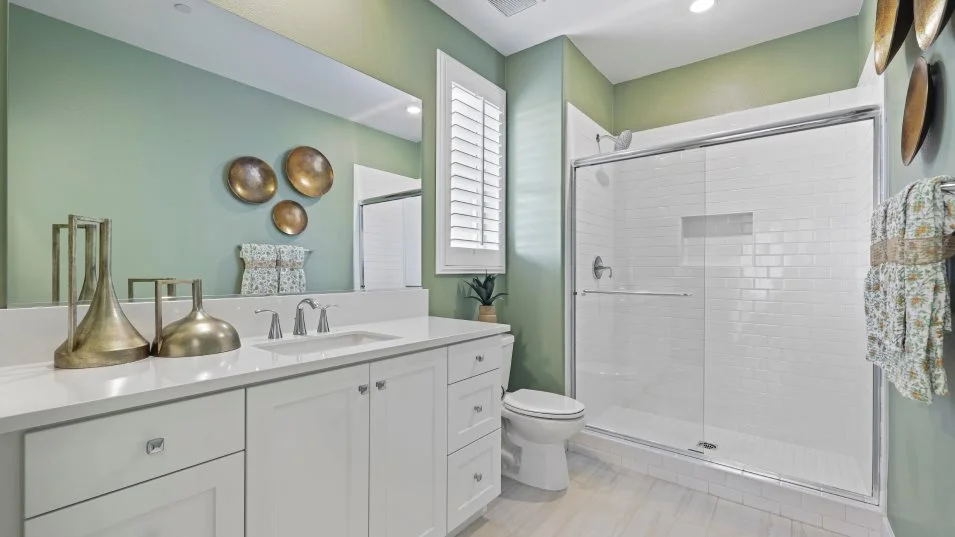 Orion 1 Bathroom 3