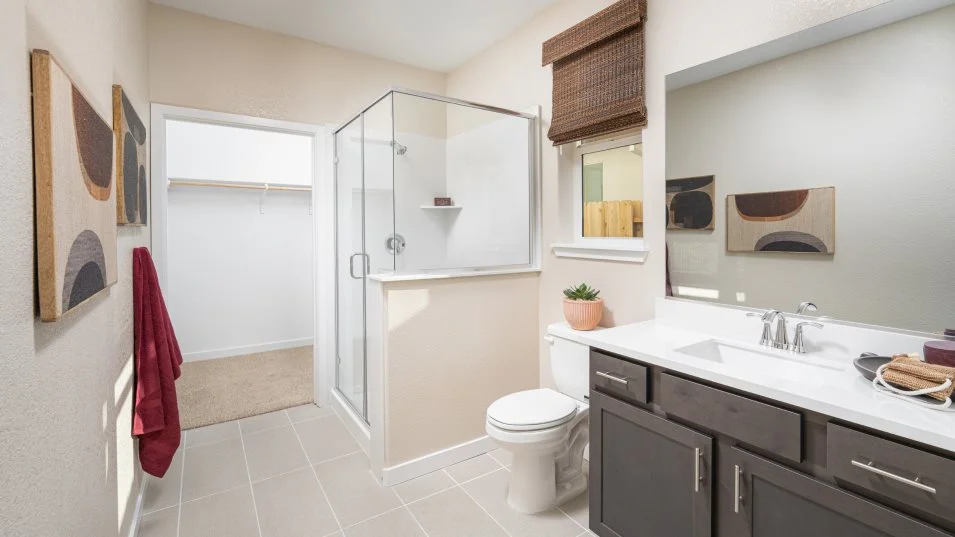Residence 2246 Bathroom 2