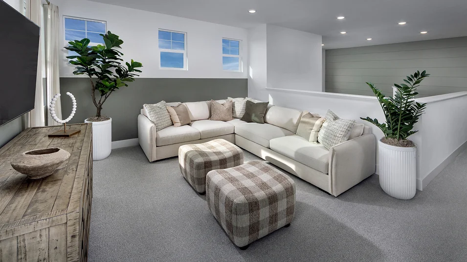 Turano Lakeshore Res4 Loft F2