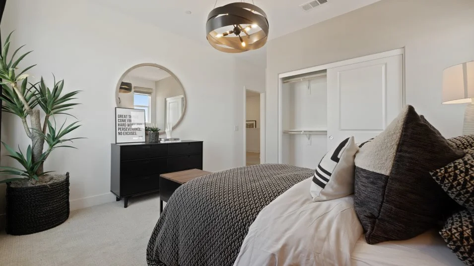 Portia 2 Bedroom 3