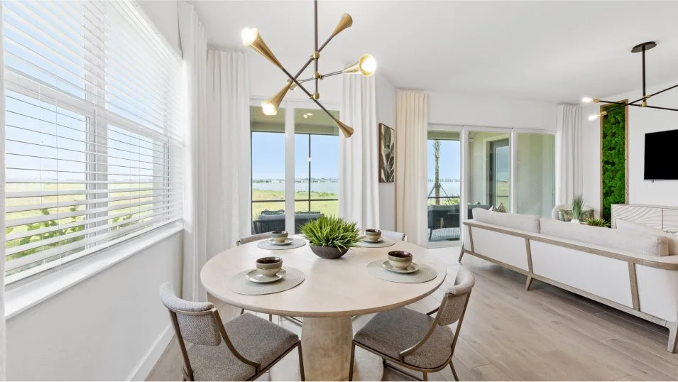 Caviano breakfast nook