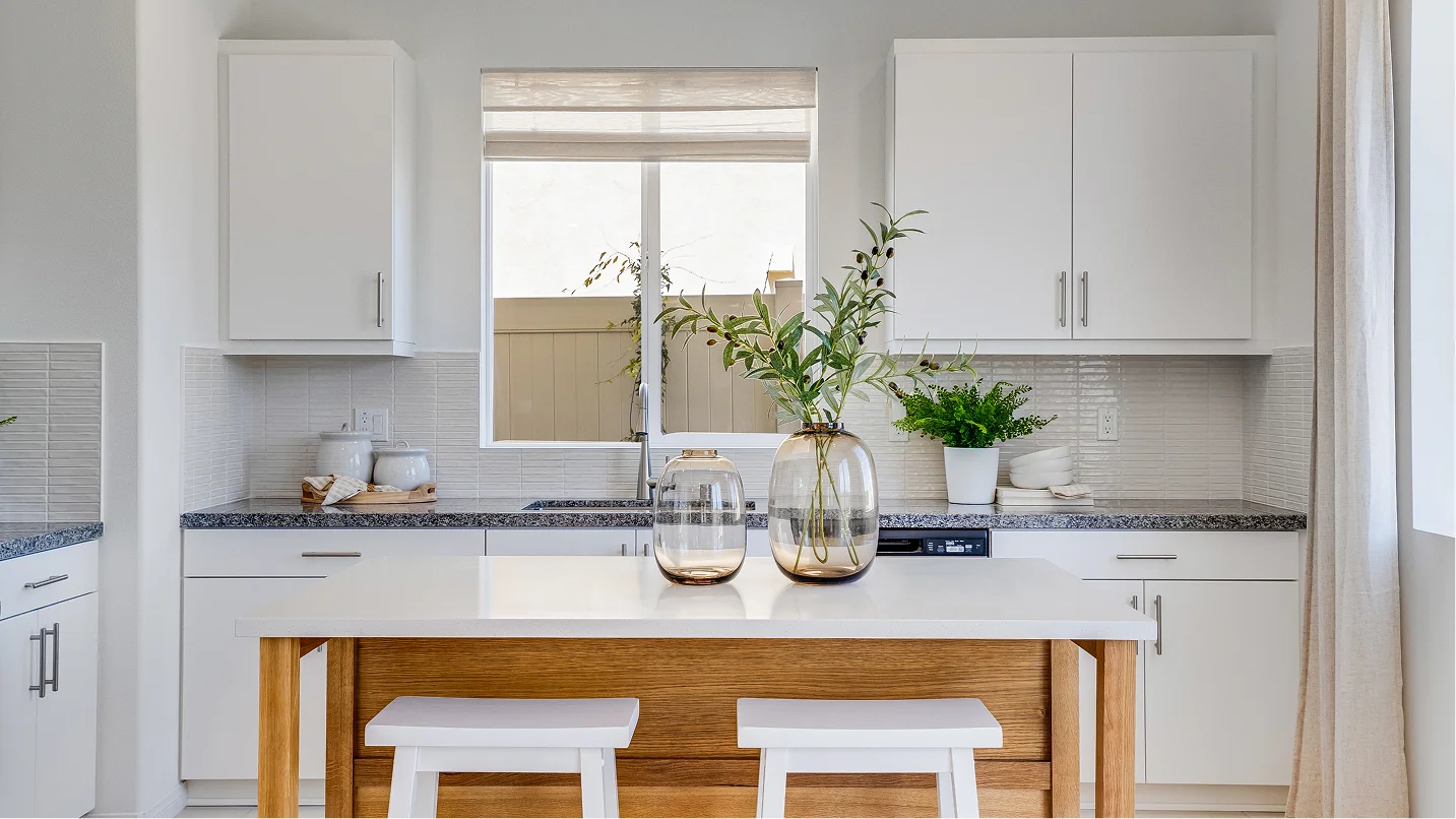 Journey Silverwood Res3 Kitchen 2of3 F1