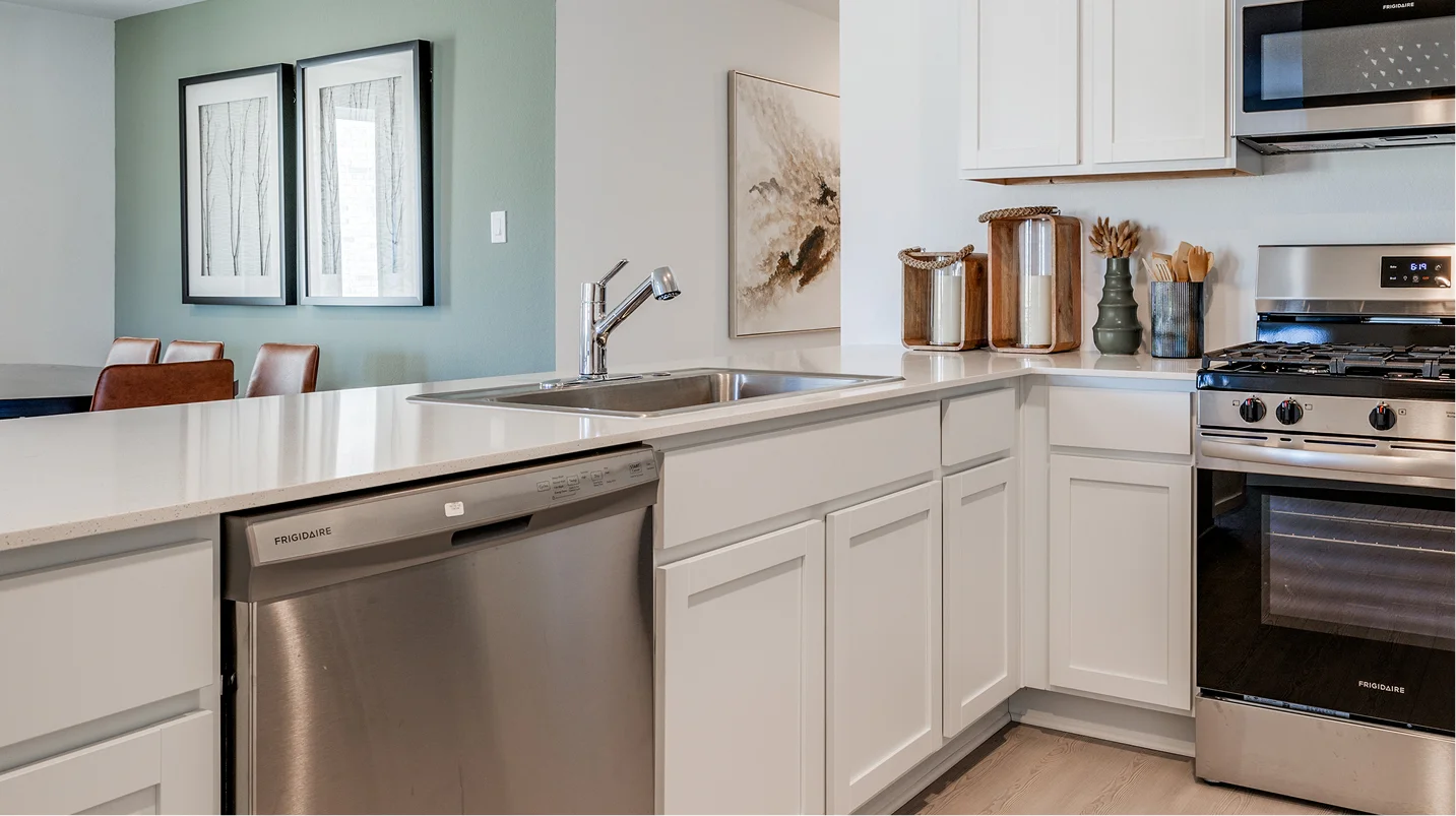 Kitchen Quartz Countertop