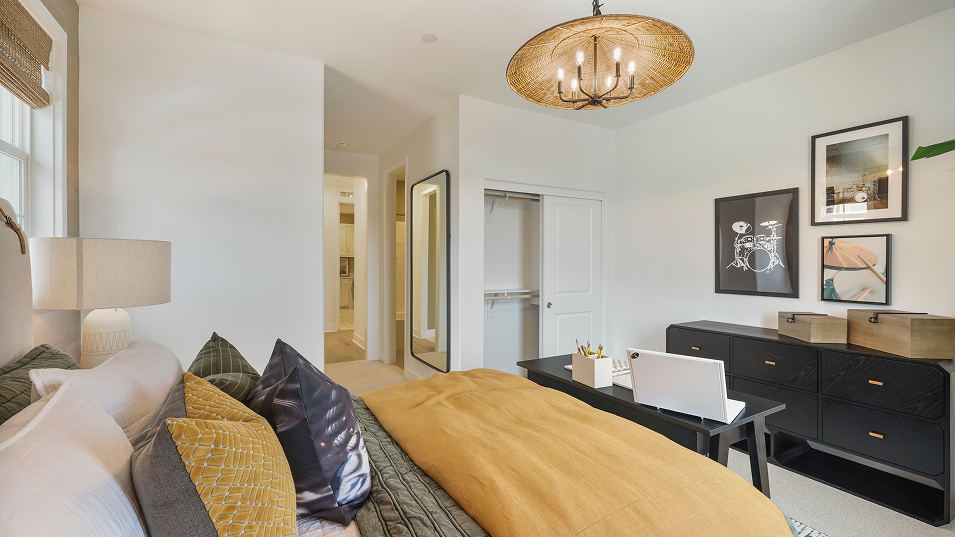 Montilla Tesoro Highlands Res2 Bed3 3of3 F2