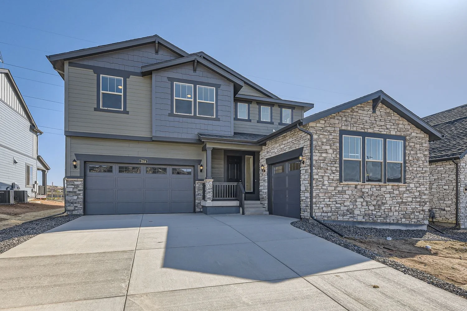 2914 S Poppy St Exterior Front
