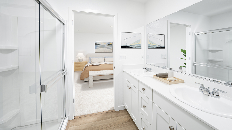 Skylark Northpoint Poppy Owners Bath F2