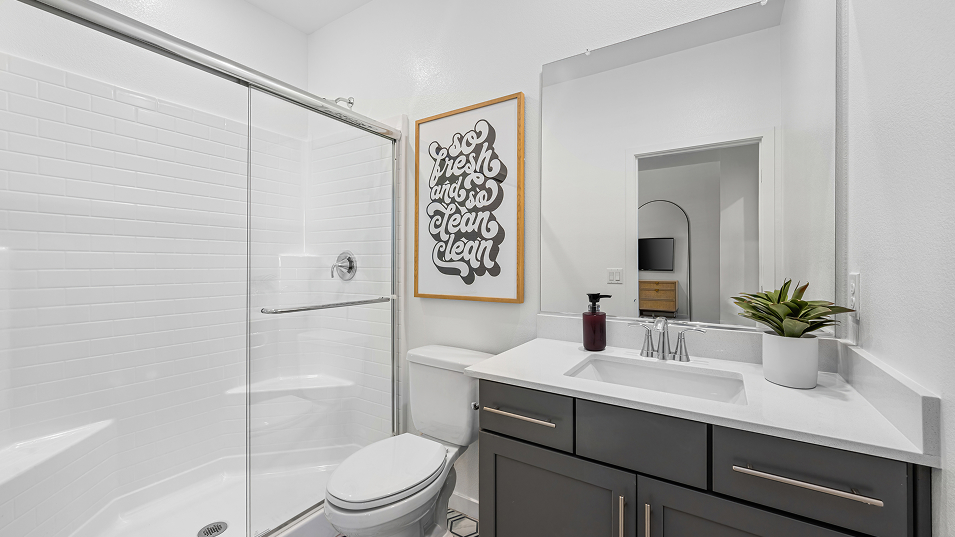 2600 Riviera NG Bath F1