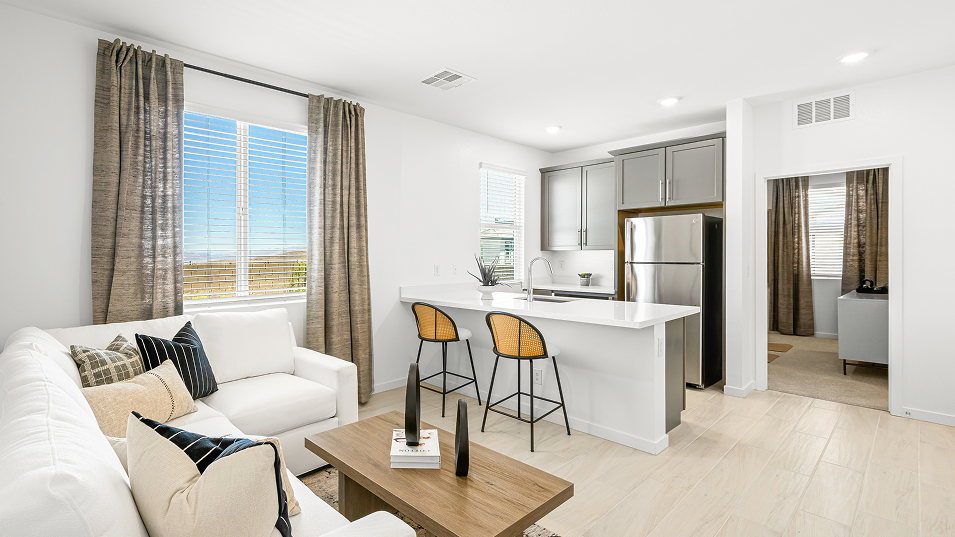 2600 Riviera NG Living 1of2 F1