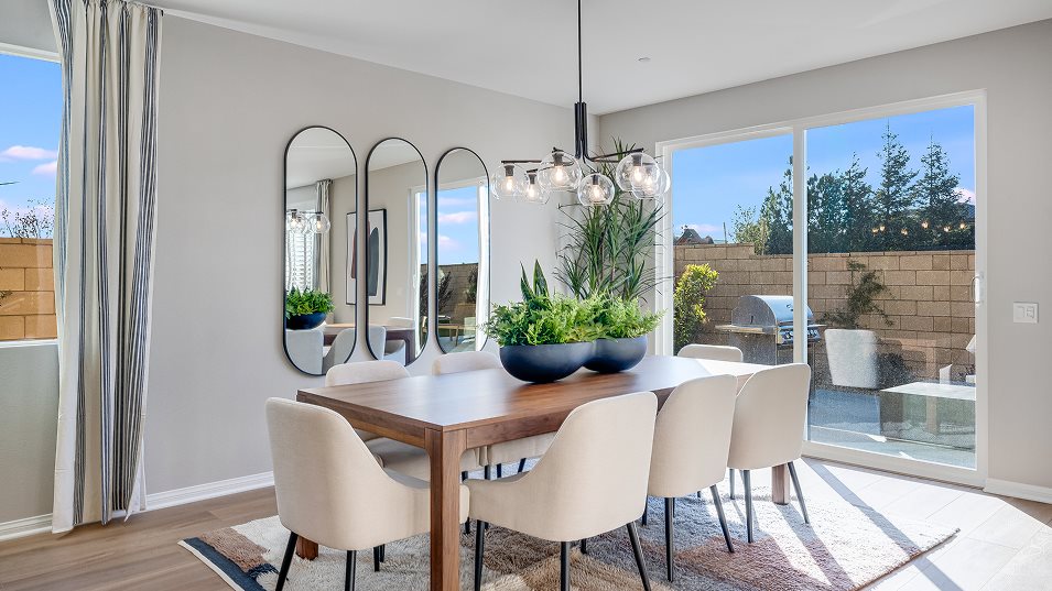 Residence 5 dining room