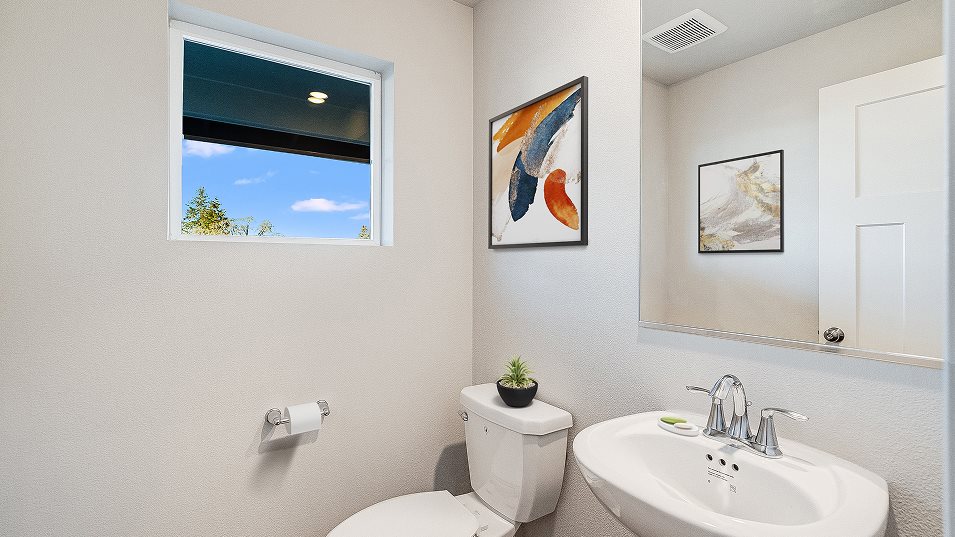 Maggie powder room