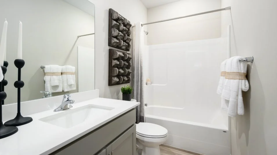 Teton Bathroom 3