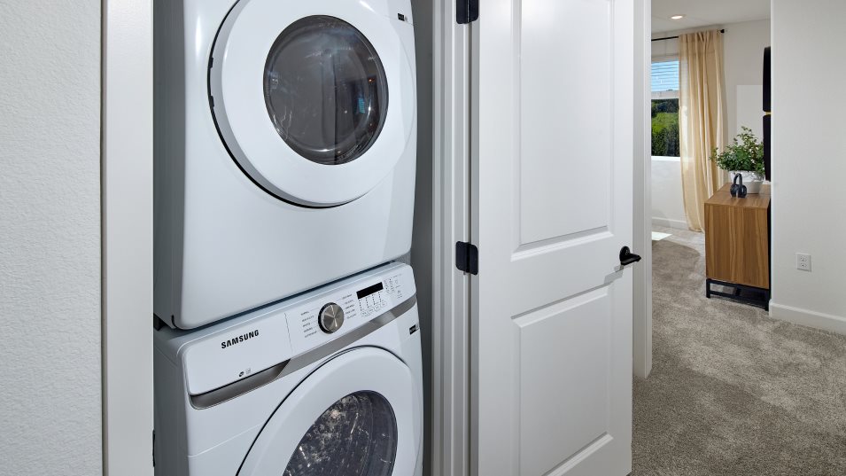 Residence 4 Laundry