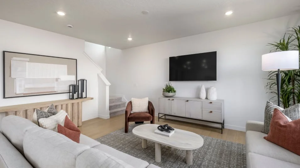 Pinnacle Family Room